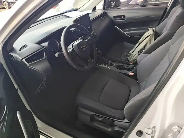 Toyota Corolla Cross — Фото автомобиля 10