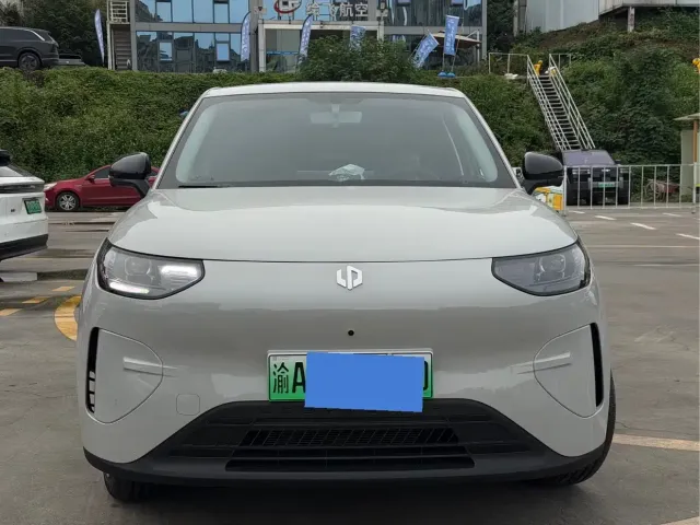 Фотография автомобиля — Leapmotor A10