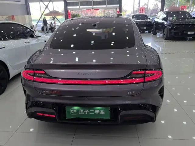 Xiaomi SU7 — Фото автомобиля 5