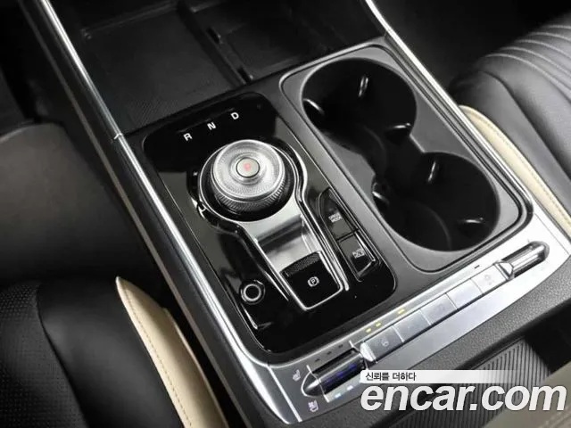 Kia Carnival 4th Gen — Фото автомобиля 9
