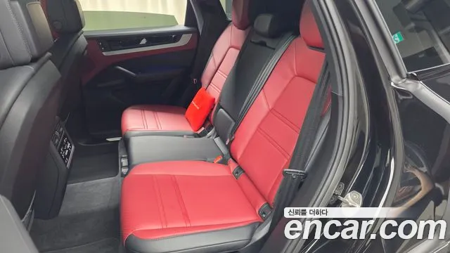 Porsche Cayenne PO536 — Фото автомобиля 16