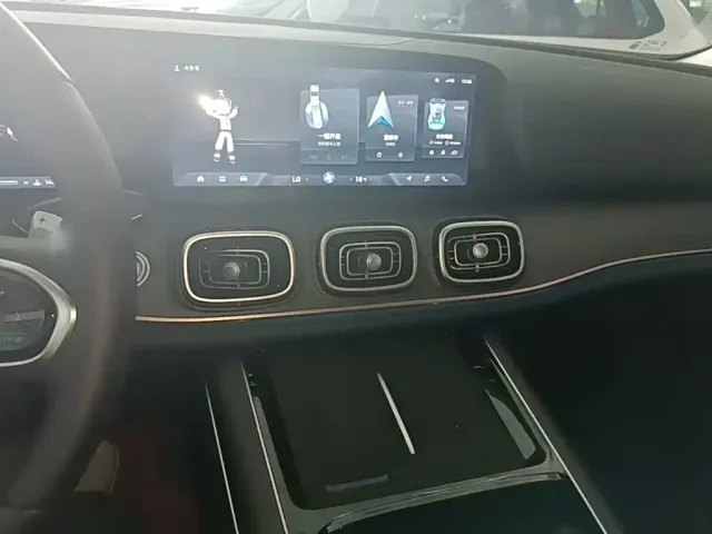 Chery Tiggo 9 — Фото автомобиля 12
