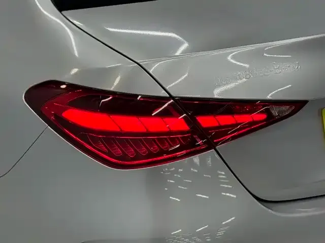 Mercedes-Benz C-Class — Фото автомобиля 12