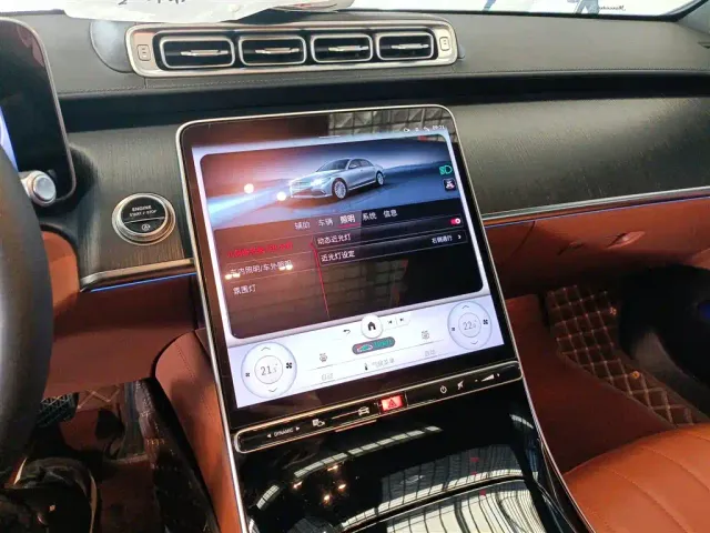 Mercedes-Benz S-Class — Фото автомобиля 12