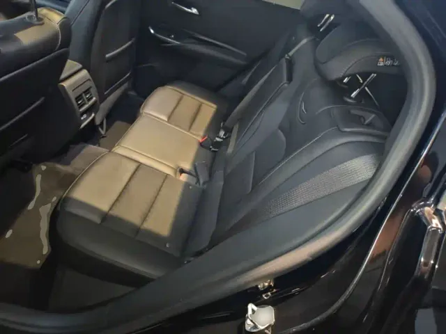 Cadillac XT4 — Фото автомобиля 16