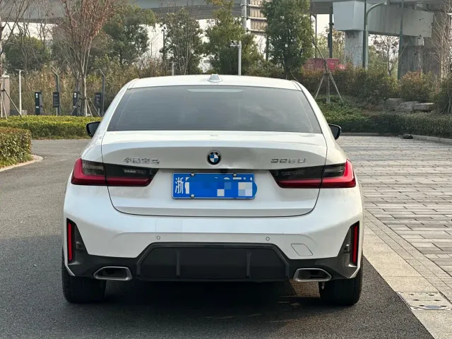 BMW 3 Series — Фото автомобиля 5