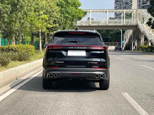 Jetour X70 Plus — Фото автомобиля 4