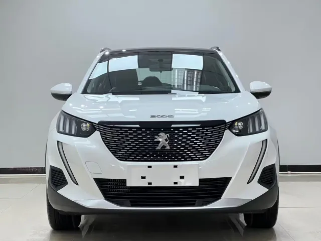 Peugeot 2008 — Фото автомобиля 2