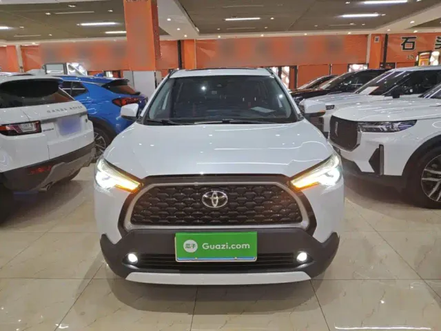 Toyota Corolla Cross 2022 2.0L Luxury Edition — Фото автомобиля 2