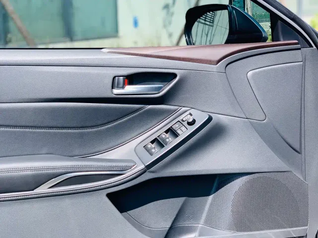 Toyota Avalon — Фото автомобиля 11