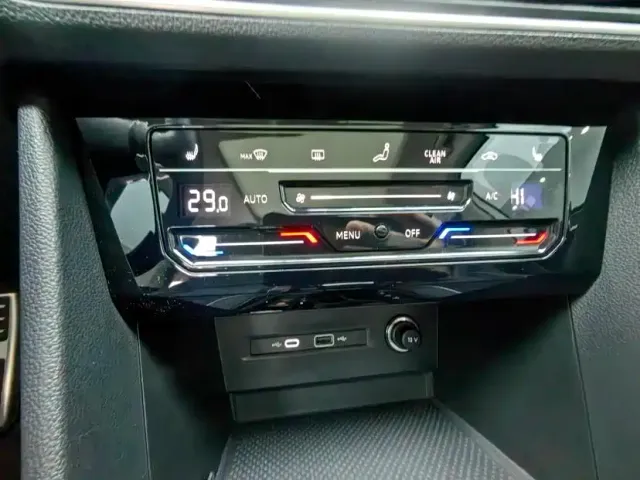 Volkswagen Tiguan L — Фото автомобиля 14