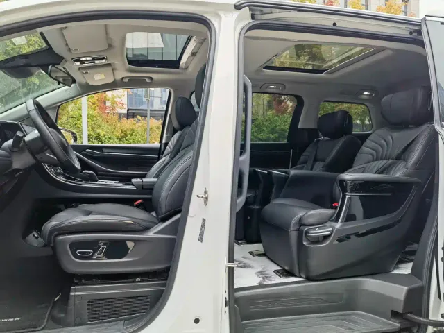 GAC Trumpchi M8 — Фото автомобиля 15