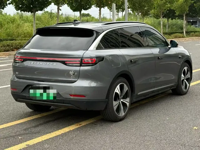 Leapmotor C11 — Фото автомобиля 7