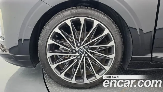 Hyundai Grandeur GN7 — Фото автомобиля 5