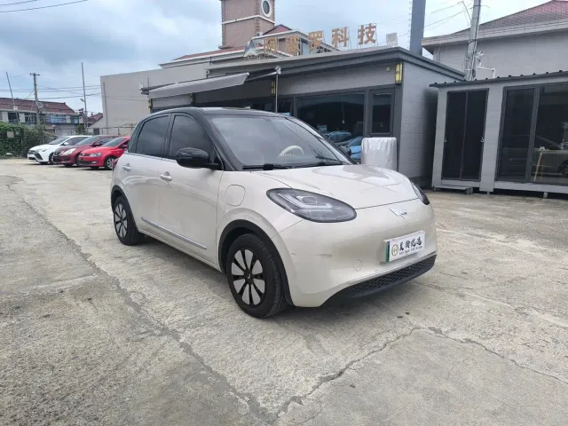 Wuling Bingo — Фото автомобиля 3