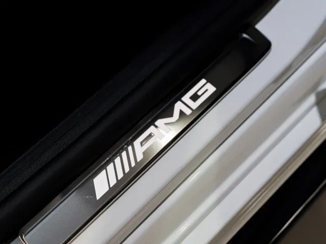 Mercedes-Benz C-Class AMG — Фото автомобиля 30