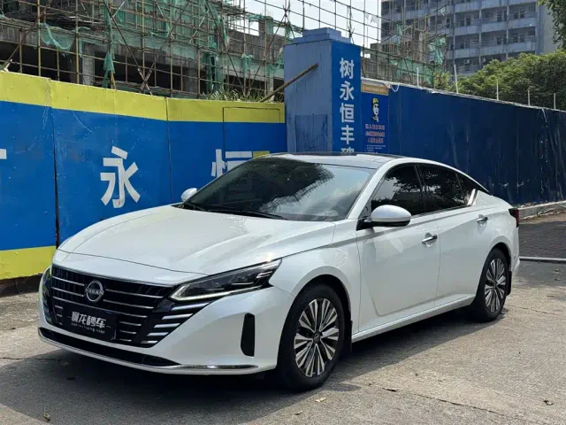 Фотография автомобиля — Nissan Teana