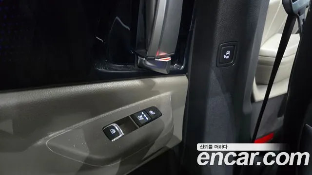 Kia Carnival 4th Gen — Фото автомобиля 16