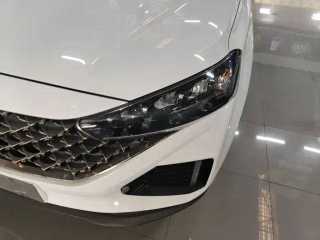 Hyundai ix35 — Фото автомобиля 23