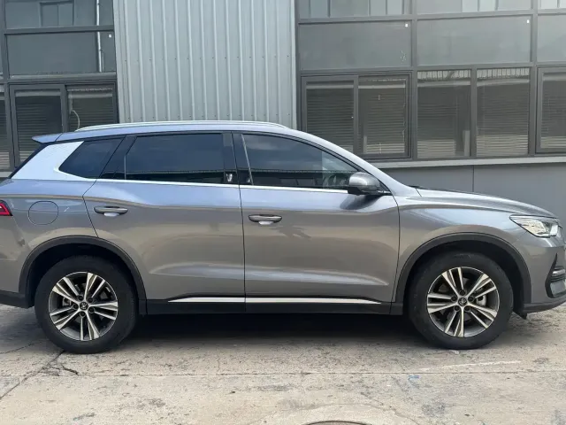 BYD Song Pro — Фото автомобиля 4