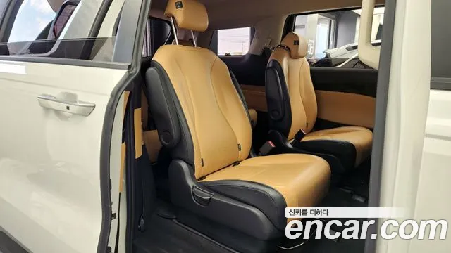 Kia Canival Carnival 4 поколение Дизель 9 мест Prestige — Фото автомобиля 12