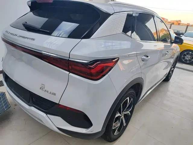 BYD Yuan PLUS — Фото автомобиля 6