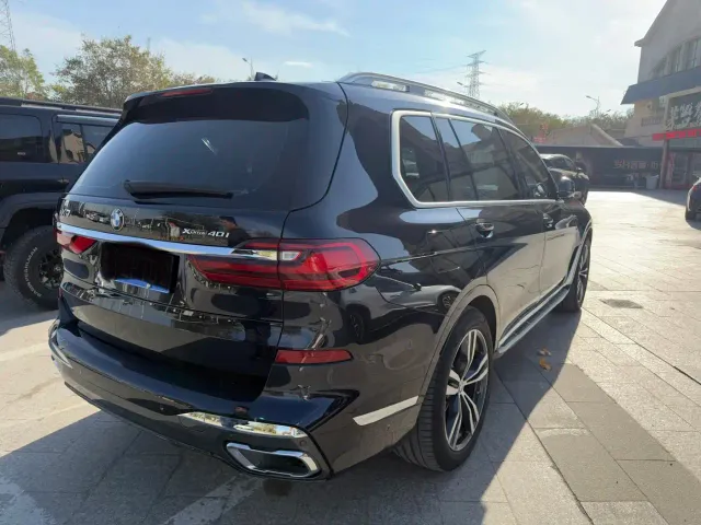 BMW X7 — Фото автомобиля 8