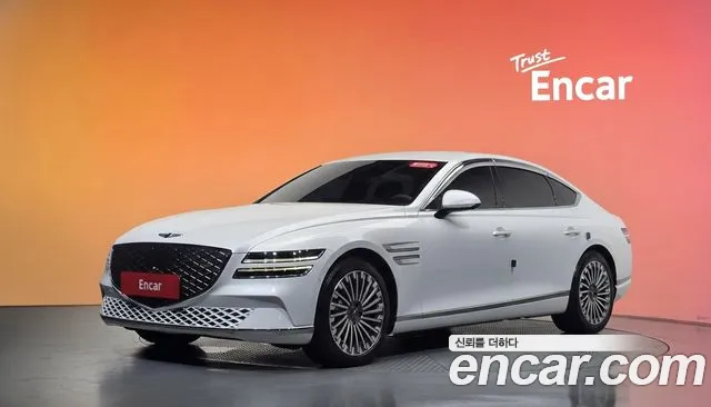 Фотография автомобиля — Genesis G80 RG3