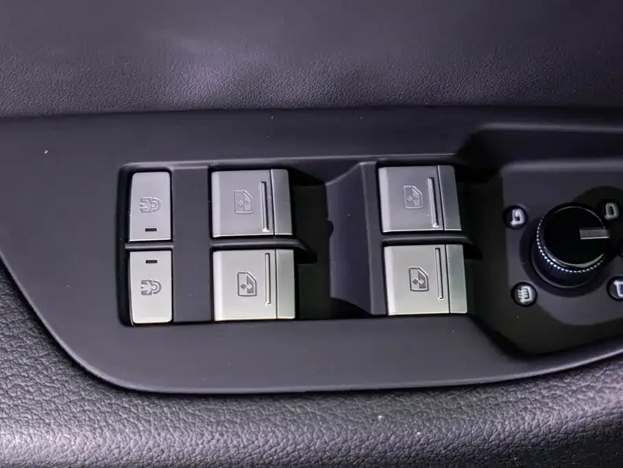 Audi Audi A6L 2024 40 TFSI Luxury Dynamic — Фото автомобиля 17