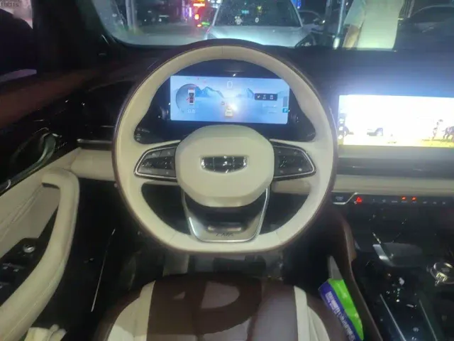 Geely Xingyue L — Фото автомобиля 11
