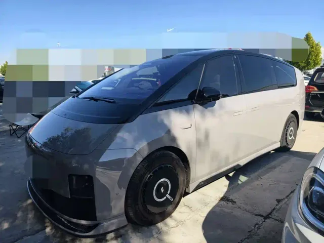 Фотография автомобиля — Li Auto MEGA