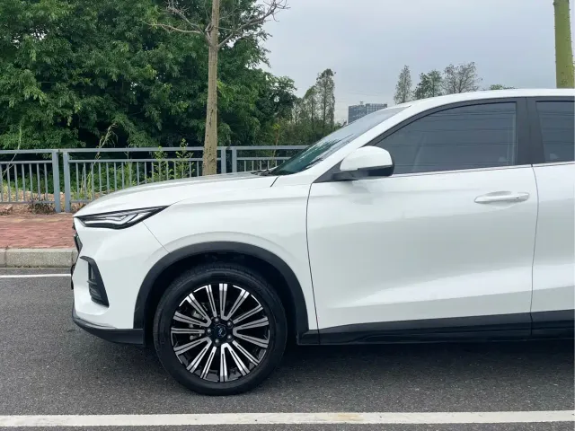 Changan Oushang X5 — Фото автомобиля 5