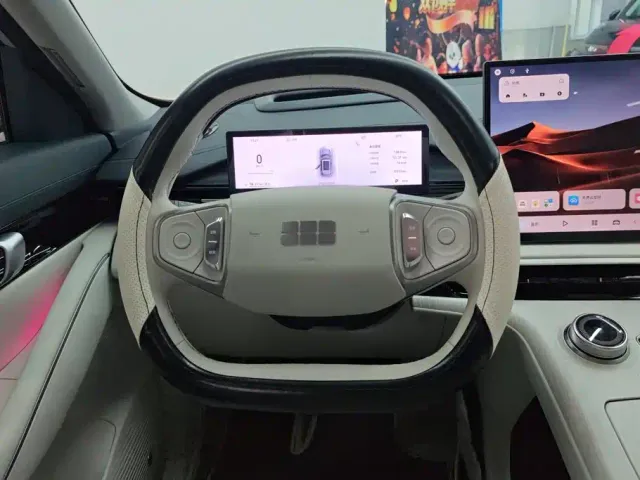 Geely Galaxy E5 — Фото автомобиля 15