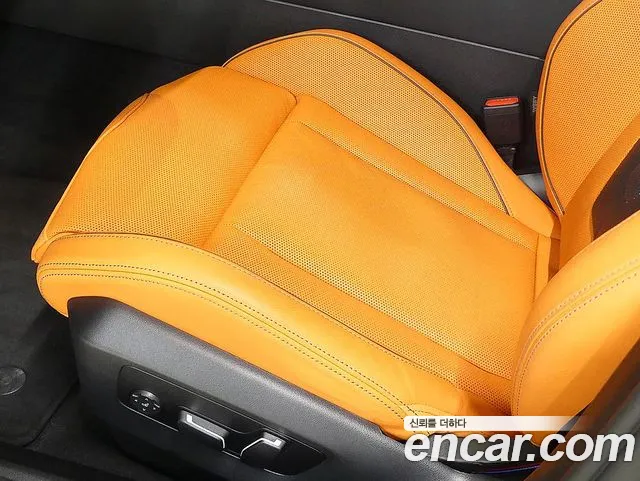 BMW M5 — Фото автомобиля 16
