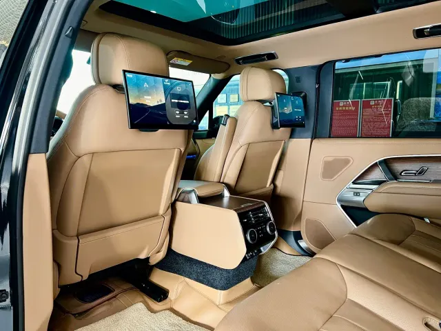 Land Rover Range Rover — Фото автомобиля 21