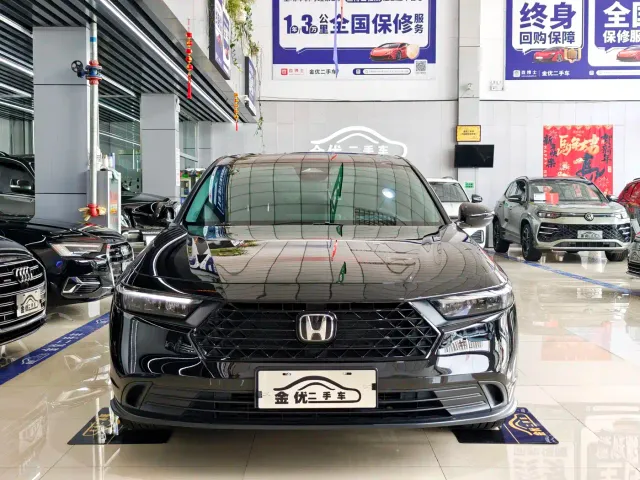 Honda Accord — Фото автомобиля 2