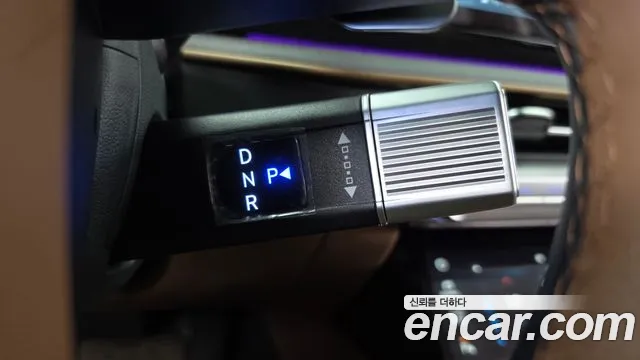 Hyundai Grandeur GN7 — Фото автомобиля 9