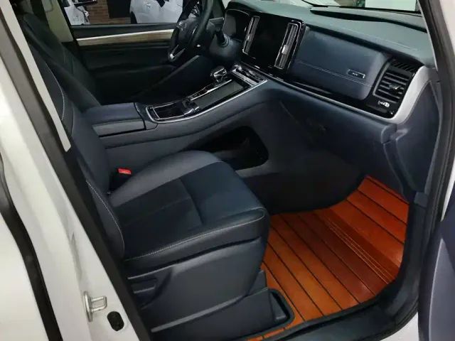 GAC Trumpchi M8 — Фото автомобиля 8