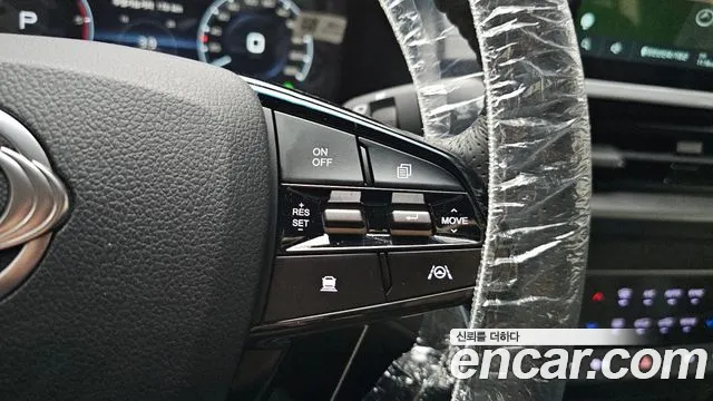 KG_Mobility_Ssangyong Rexton Новый Rexton Sport Khan Дизель 2.2 4WD — Фото автомобиля 17