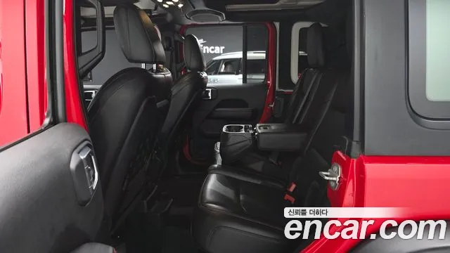 Jeep Wrangler Wrangler (JL) — Фото автомобиля 12