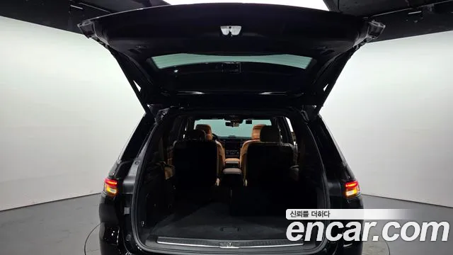 Jeep Cherokee WL — Фото автомобиля 17
