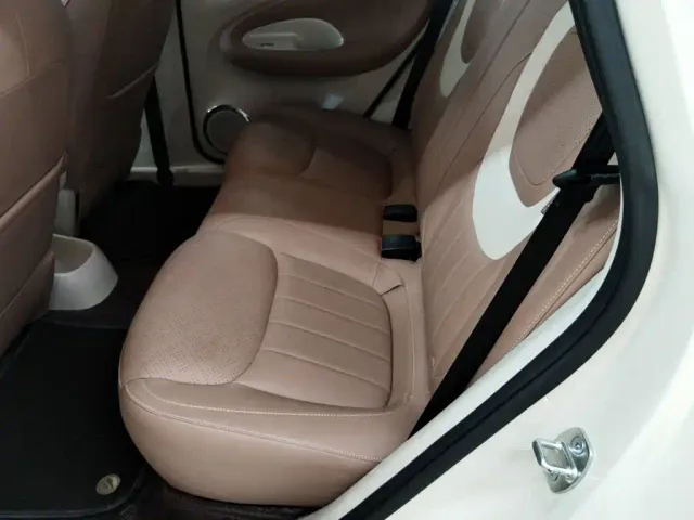 Wuling Bingo — Фото автомобиля 12