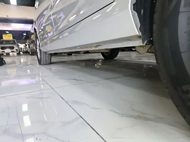 Wuling Hongguang — Фото автомобиля 21