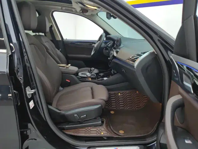 BMW X3 — Фото автомобиля 8