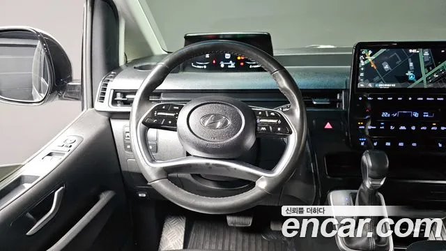 Hyundai Staria Staria 4WD Tourer 11 мест — Фото автомобиля 13