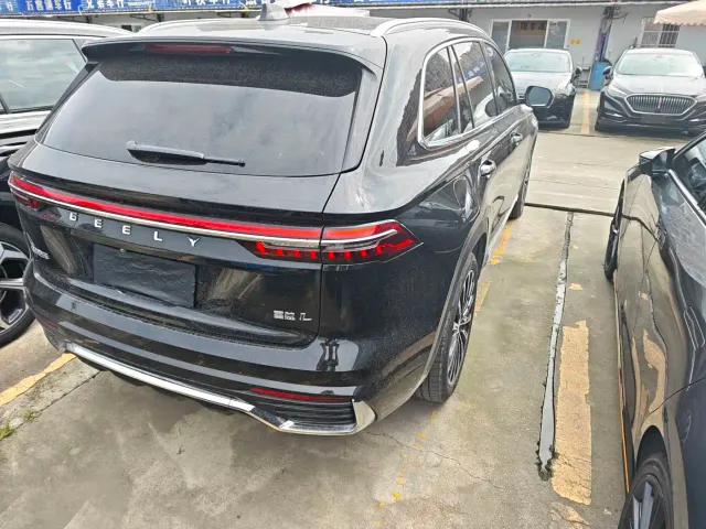 Geely Xingyue L — Фото автомобиля 11