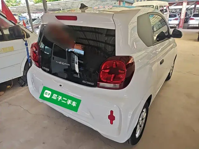 Roewe Clever — Фото автомобиля 6