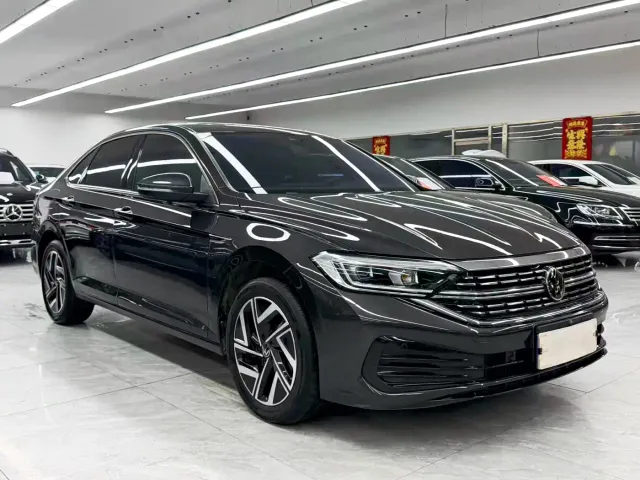 Volkswagen Sagitar — Фото автомобиля 3
