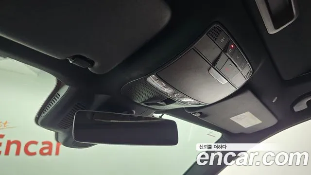 Mercedes-Benz E-Class — Фото автомобиля 28