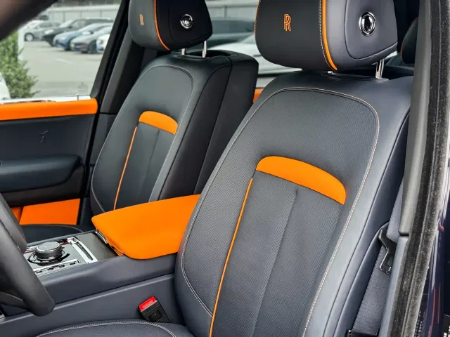 Rolls-Royce Cullinan — Фото автомобиля 10